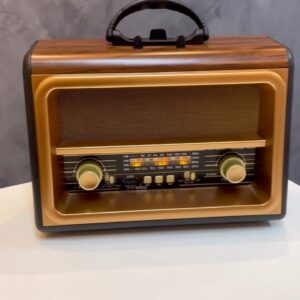 RADIO RETRO