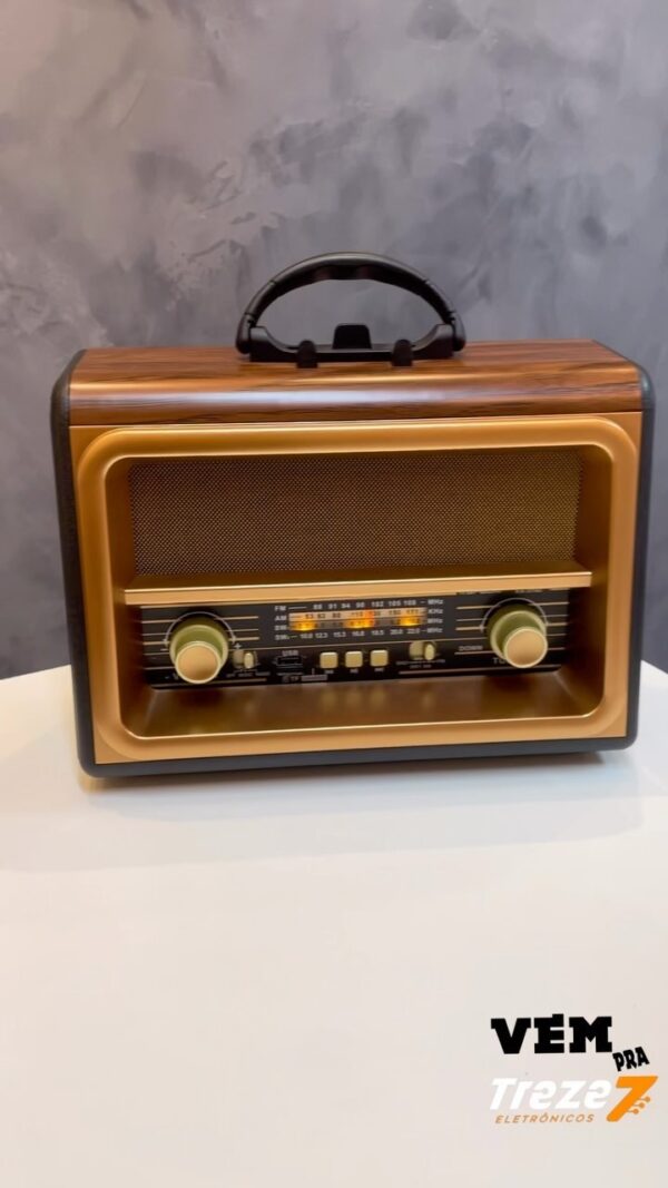 RADIO RETRO